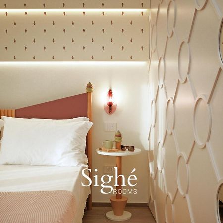 Sighe Rooms: Elegant Stays Near Marina Serra Tricase Exterior photo